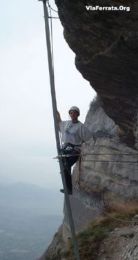 ViaFerrata_Crolles_DeversCeline_Echelle.jpg
