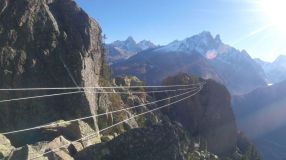 via-ferrata-la-via-des-evettes_AmoureuxDelaMontagne_com_3.jpg