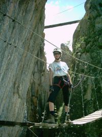 Via-Ferrata-Poingt-Ravier-E.jpg